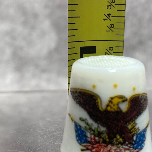 Vintage Porcelain Thimble With Bald Eagle & American Flag Design - Picture 9 of 9